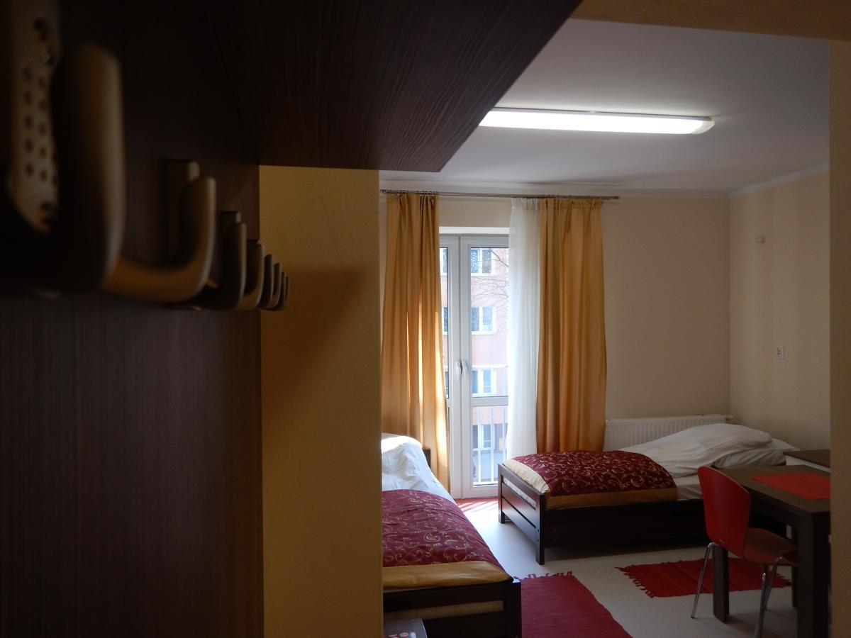 Hostel Sklodowska Люблин Екстериор снимка