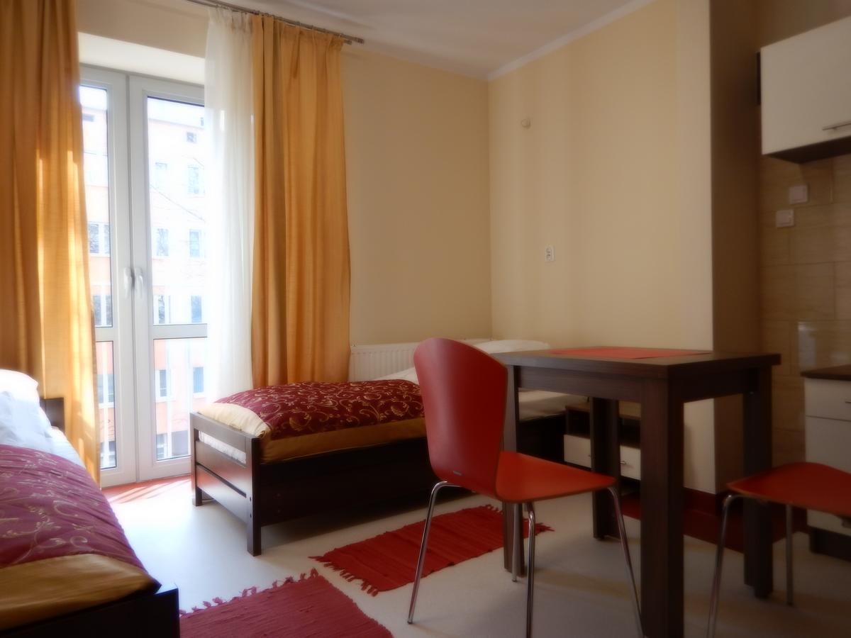 Hostel Sklodowska Люблин Екстериор снимка
